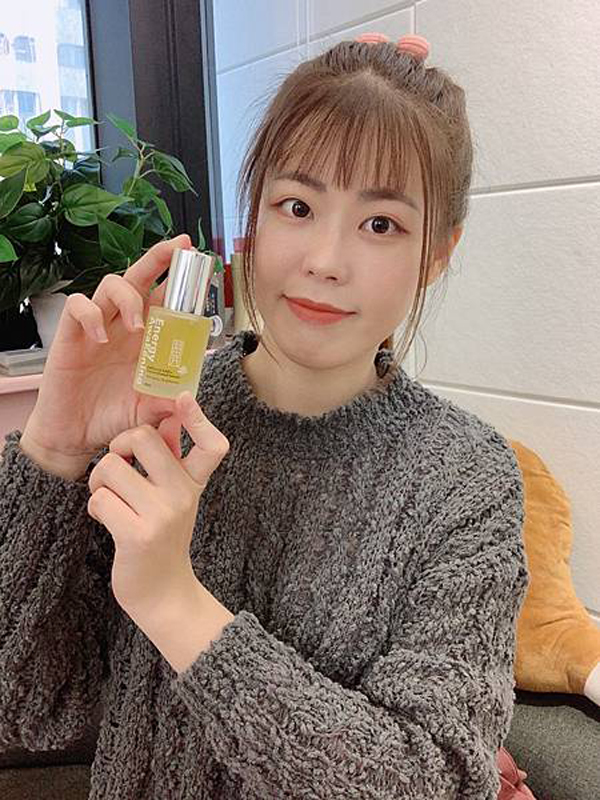 范范范范范-番紅花 & NAD+ 外泌仿生體煥妍精華液-試用分享